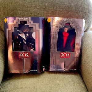 Disney’s Cruella De Vil set from the Great Villains Colection.